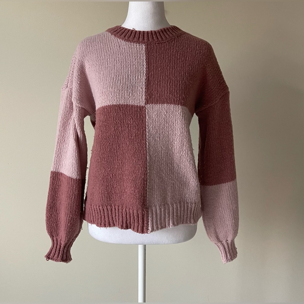 SHEIN Pink Colorblock Crew Neck Sweater